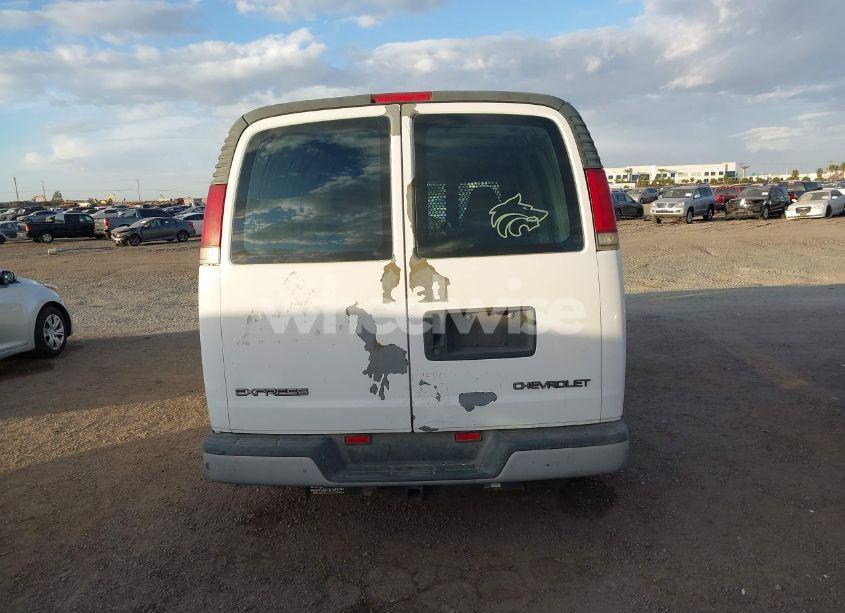 Photo 16 of 2001 Chevrolet Express (VIN 1GCGG29R611244125)