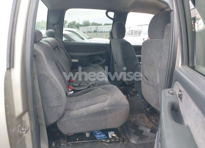 Photo 8 of 2001 Chevrolet Silverado 1500HD LS (VIN 1GCGK13U01F145194)