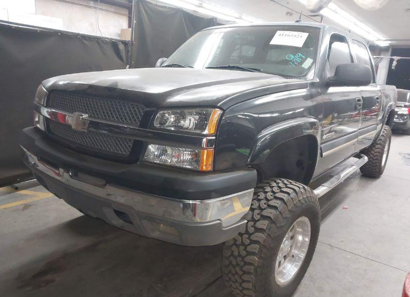 Photo 2 of 2003 Chevrolet Silverado 1500HD LT (VIN 1GCGK13U03F141200)