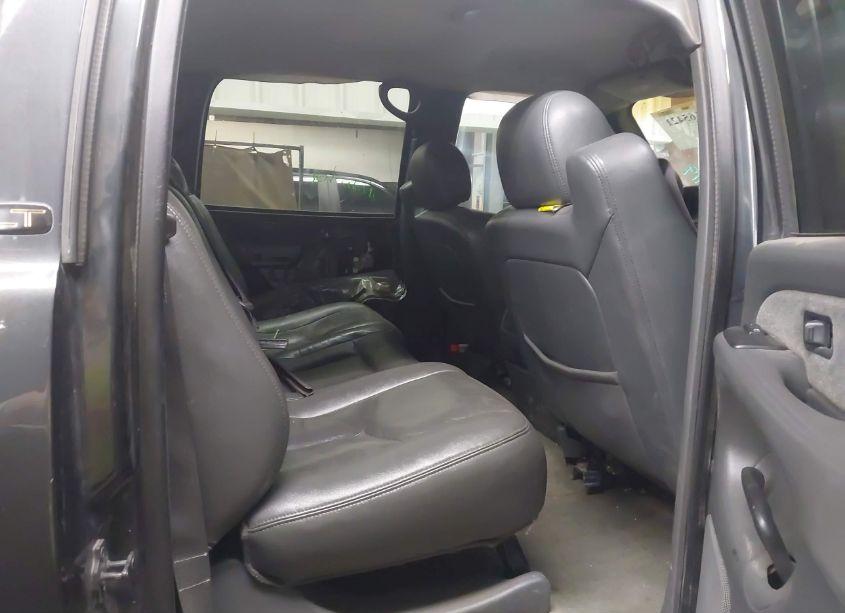 Photo 8 of 2003 Chevrolet Silverado 1500HD LT (VIN 1GCGK13U03F141200)