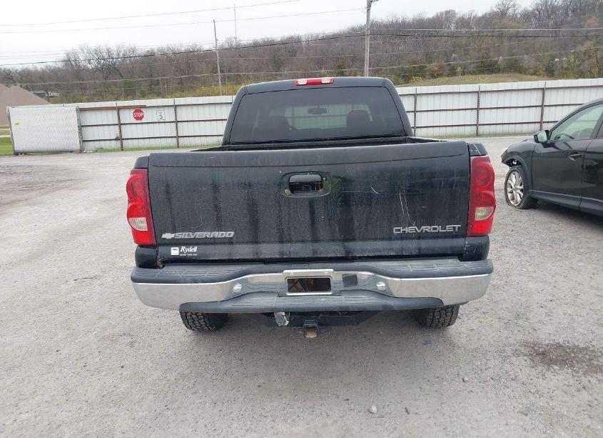 Photo 16 of 2003 Chevrolet Silverado 1500HD LS (VIN 1GCGK13U03F248909)