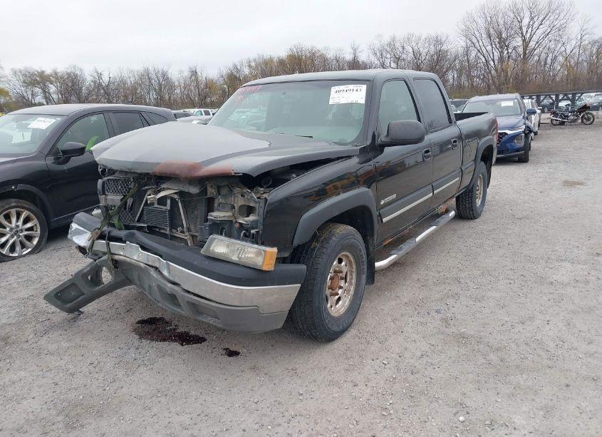 Photo 2 of 2003 Chevrolet Silverado 1500HD LS (VIN 1GCGK13U03F248909)