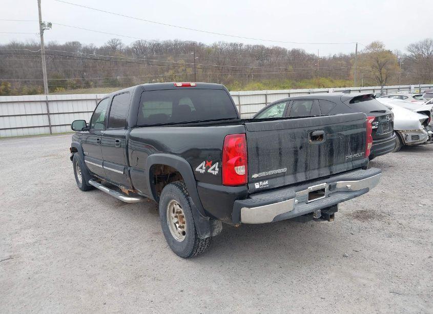 Photo 3 of 2003 Chevrolet Silverado 1500HD LS (VIN 1GCGK13U03F248909)