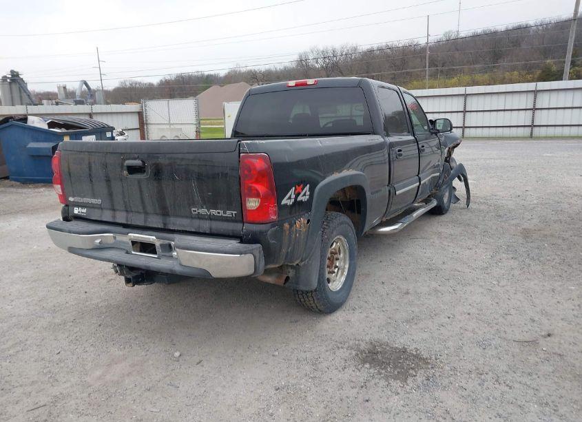 Photo 4 of 2003 Chevrolet Silverado 1500HD LS (VIN 1GCGK13U03F248909)