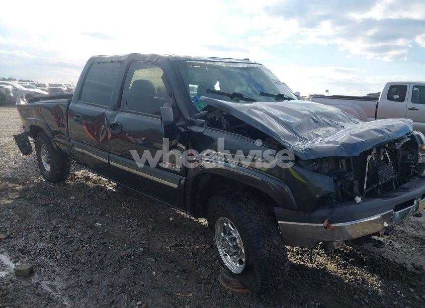 2003 Chevrolet Silverado 1500HD LT (VIN 1GCGK13U13F203025) main photo