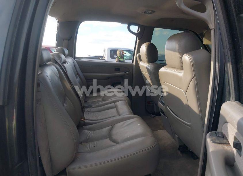 Photo 8 of 2003 Chevrolet Silverado 1500HD LT (VIN 1GCGK13U13F203025)