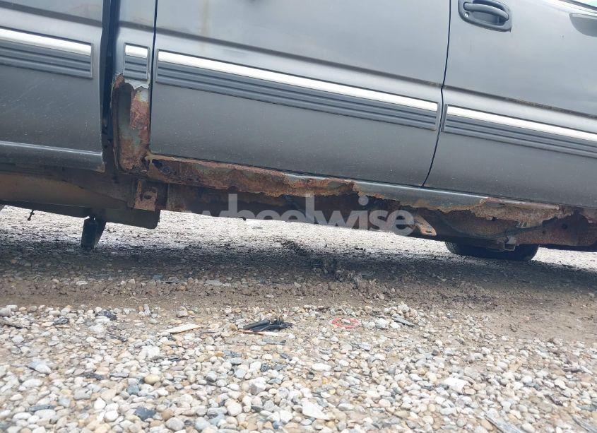 Photo 14 of 2002 Chevrolet Silverado 1500HD LS (VIN 1GCGK13U22F125563)