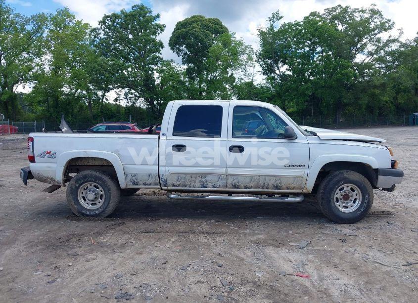 Photo 14 of 2003 Chevrolet Silverado 1500HD LS (VIN 1GCGK13U23F157723)