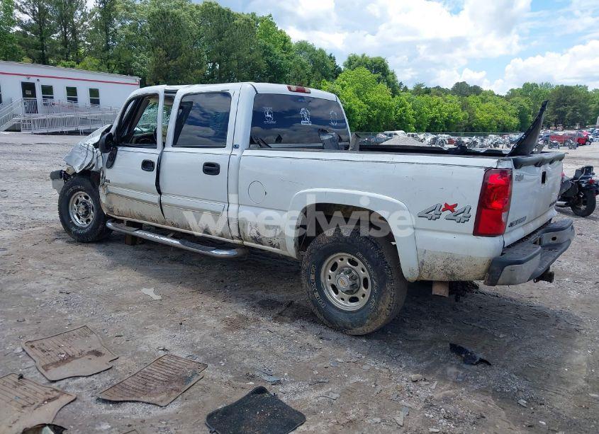 Photo 3 of 2003 Chevrolet Silverado 1500HD LS (VIN 1GCGK13U23F157723)