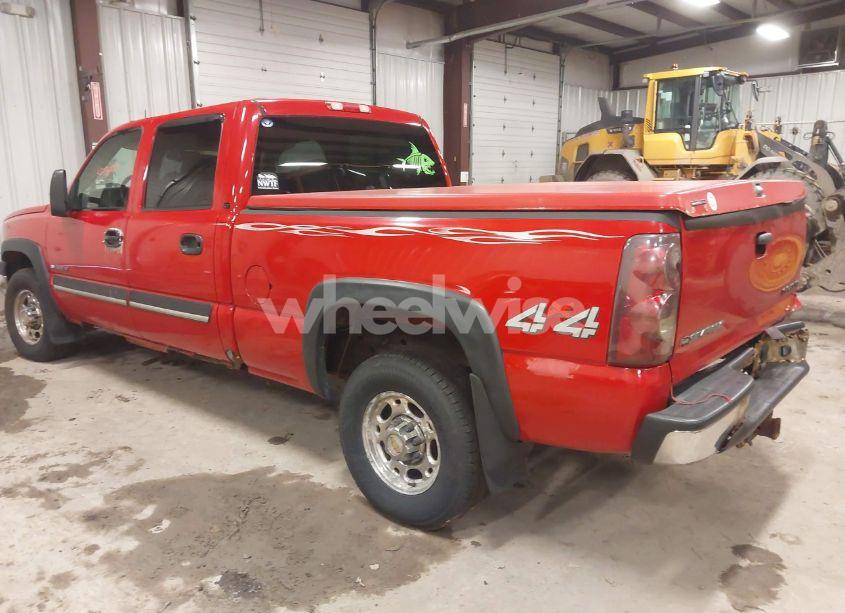 Photo 3 of 2003 Chevrolet Silverado 1500HD LT (VIN 1GCGK13U23F173548)