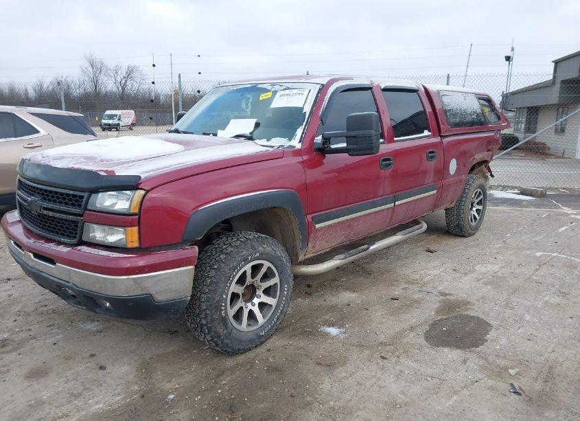 Photo 2 of 2006 Chevrolet Silverado 1500HD LT2 (VIN 1GCGK13U26F106291)