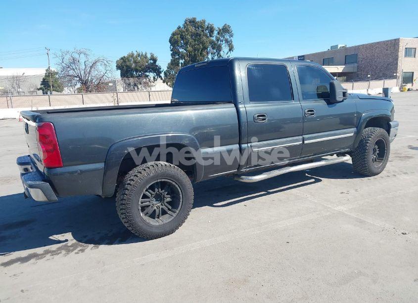 Photo 4 of 2003 Chevrolet Silverado 1500HD LS (VIN 1GCGK13U33F197258)