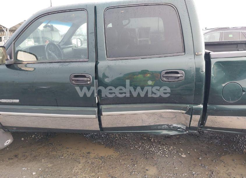 Photo 12 of 2003 Chevrolet Silverado 1500HD (VIN 1GCGK13U33F209456)