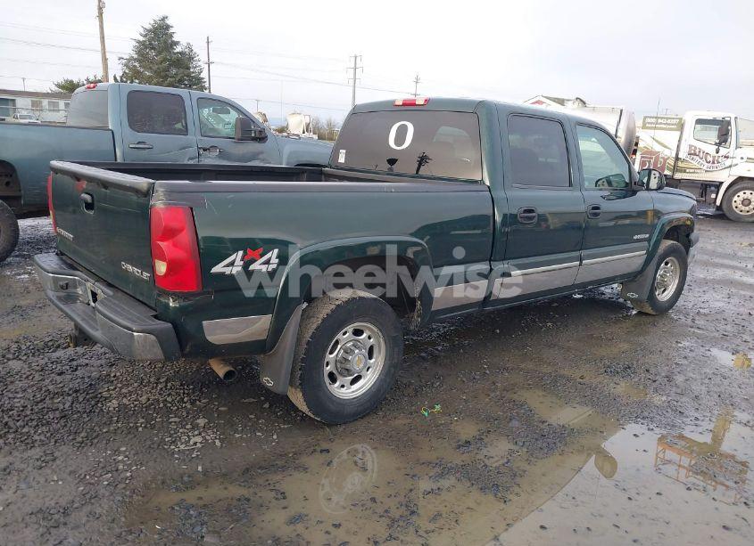 Photo 4 of 2003 Chevrolet Silverado 1500HD (VIN 1GCGK13U33F209456)