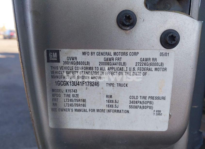 Photo 9 of 2001 Chevrolet Silverado 1500HD (VIN 1GCGK13U41F178246)