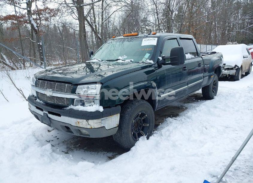 Photo 2 of 2003 Chevrolet Silverado 1500HD LT (VIN 1GCGK13U43F106451)