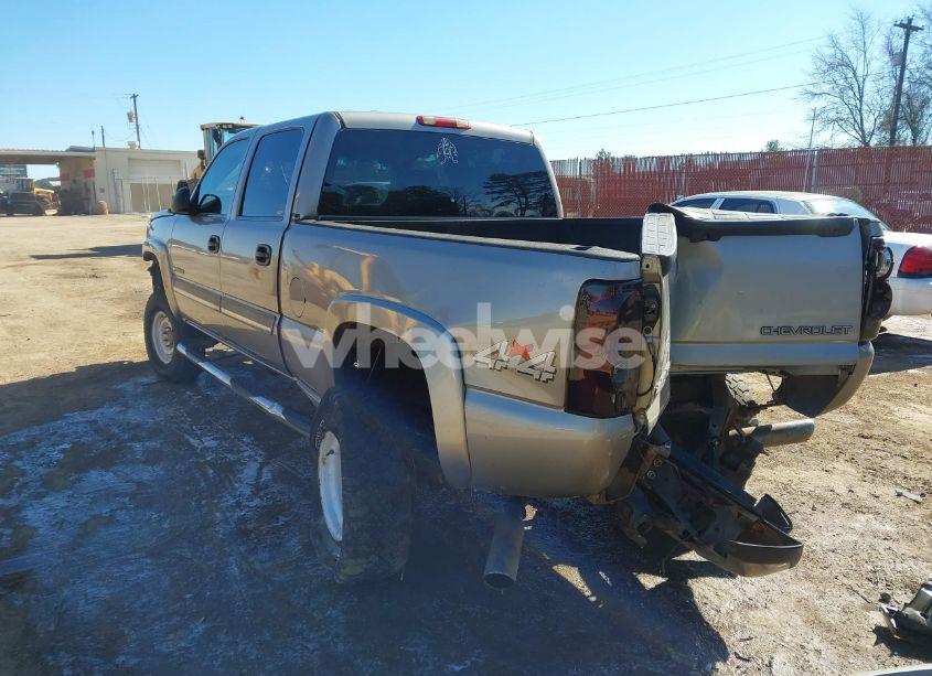 Photo 3 of 2003 Chevrolet Silverado 1500HD LS (VIN 1GCGK13U43F121189)