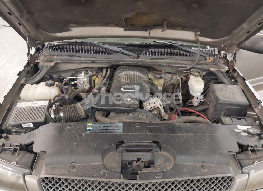 Photo 10 of 2003 Chevrolet Silverado 1500HD LT (VIN 1GCGK13U43F215122)