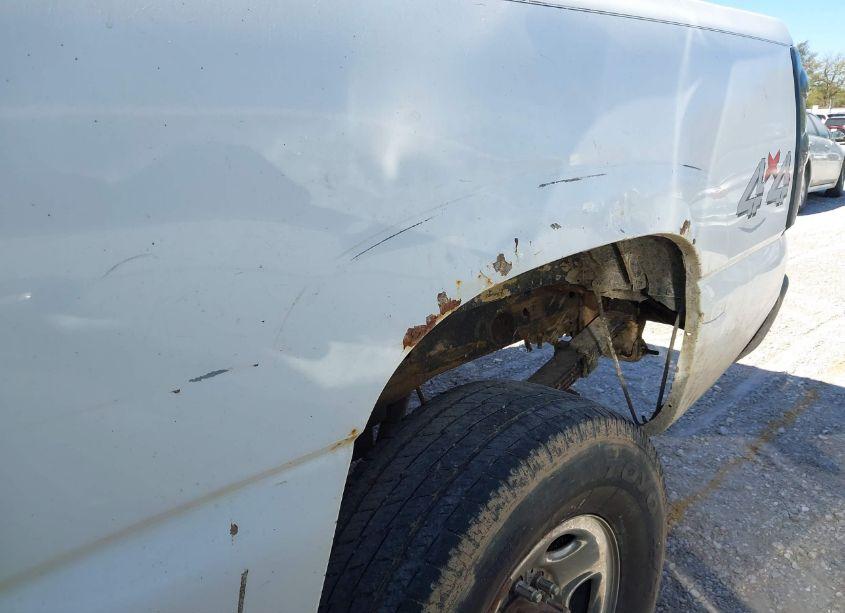 Photo 6 of 2005 Chevrolet Silverado 1500HD LS (VIN 1GCGK13U45F861425)