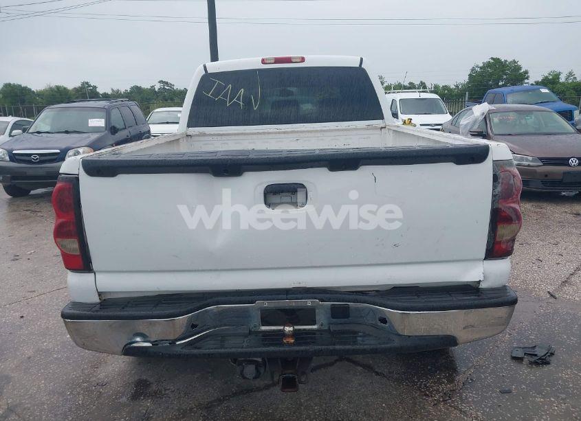 Photo 16 of 2006 Chevrolet Silverado 1500HD LT1 (VIN 1GCGK13U46F135775)