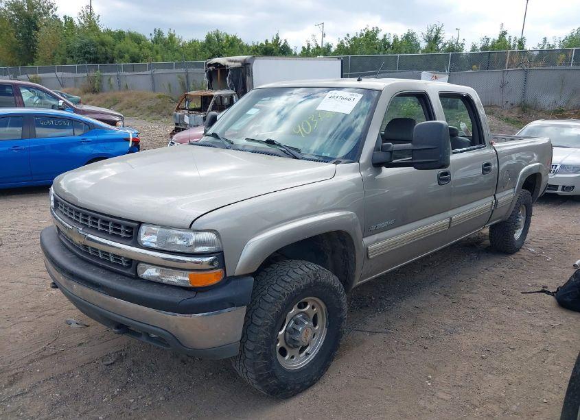 Photo 2 of 2001 Chevrolet Silverado 1500HD LT (VIN 1GCGK13U51F193192)