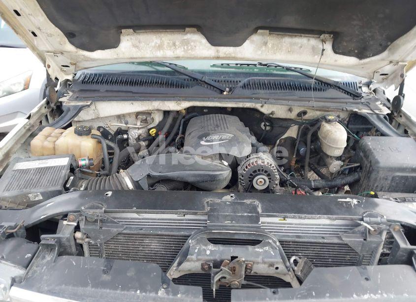 Photo 10 of 2003 Chevrolet Silverado 1500HD LT (VIN 1GCGK13U53F174242)