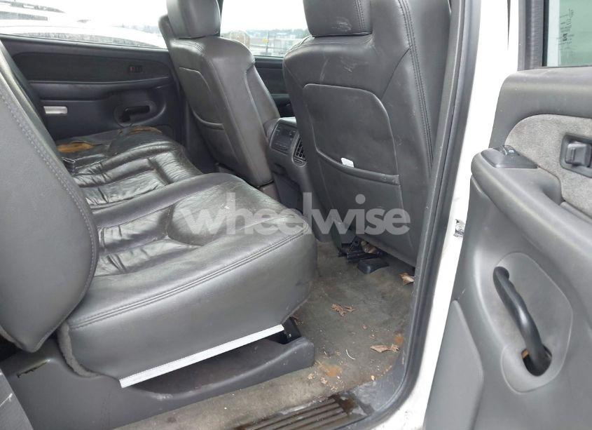 Photo 8 of 2003 Chevrolet Silverado 1500HD LT (VIN 1GCGK13U53F174242)