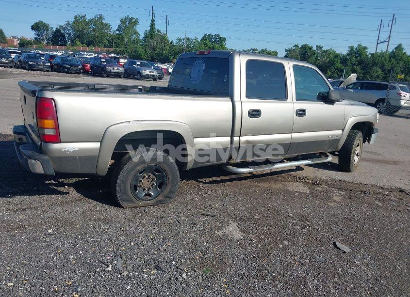 Photo 4 of 2002 Chevrolet Silverado 1500HD LS (VIN 1GCGK13U62F241428)