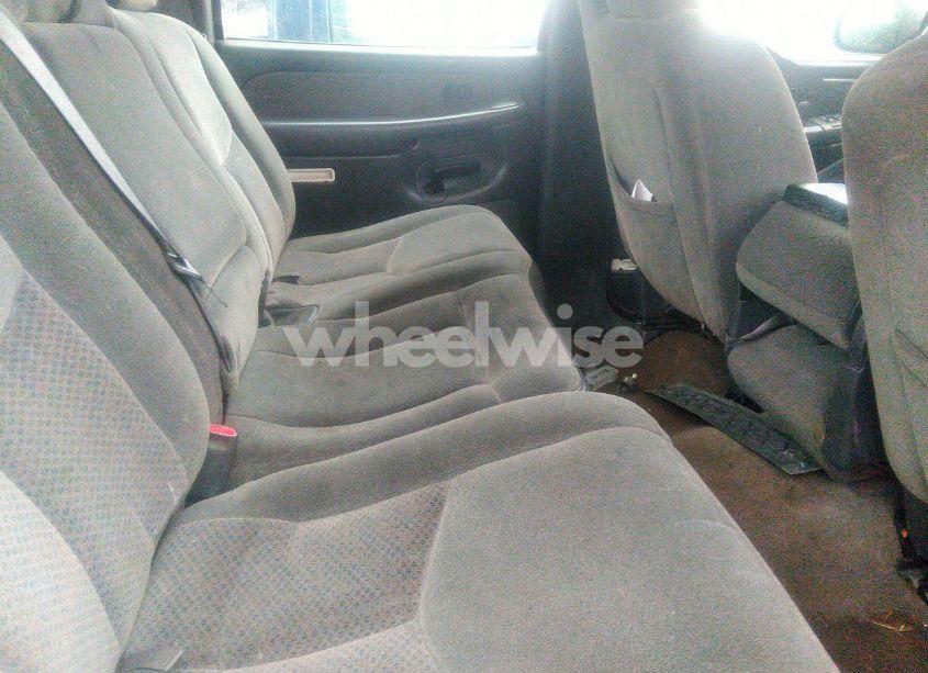 Photo 8 of 2003 Chevrolet Silverado 1500HD LS (VIN 1GCGK13U83F243523)