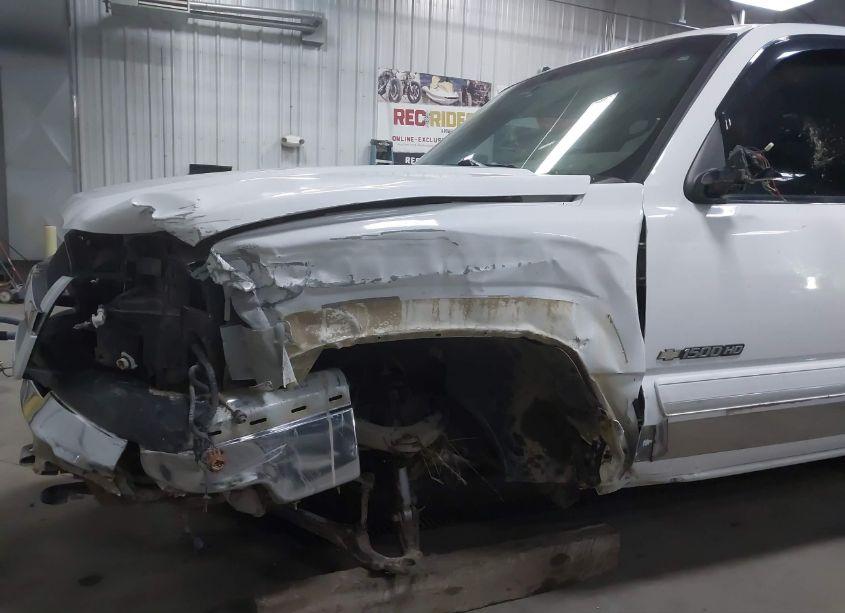 Photo 6 of 2005 Chevrolet Silverado 1500HD LS (VIN 1GCGK13U95F943120)