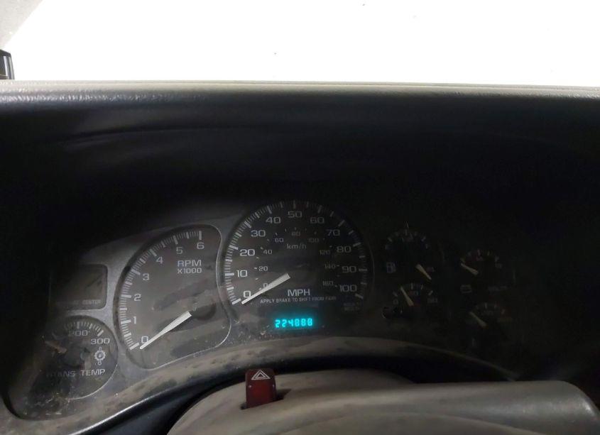 Photo 7 of 2002 Chevrolet Silverado 1500HD LS (VIN 1GCGK13UX2F116917)