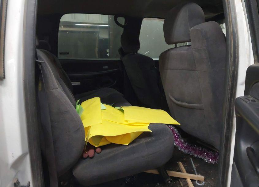 Photo 8 of 2002 Chevrolet Silverado 1500HD LS (VIN 1GCGK13UX2F116917)