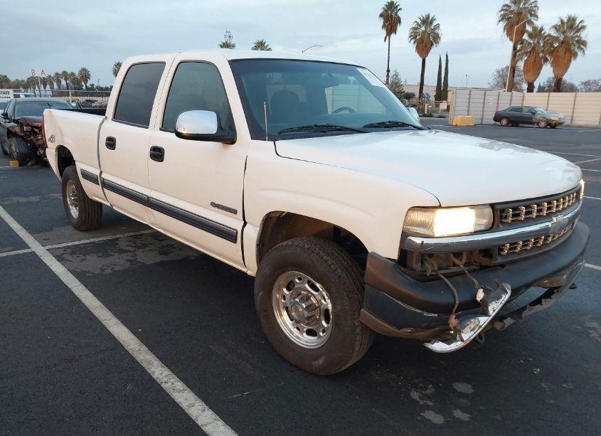 2002 Chevrolet Silverado 1500HD LS (VIN 1GCGK13UX2F210098) main photo