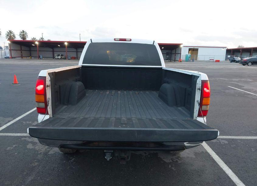 Photo 16 of 2002 Chevrolet Silverado 1500HD LS (VIN 1GCGK13UX2F210098)