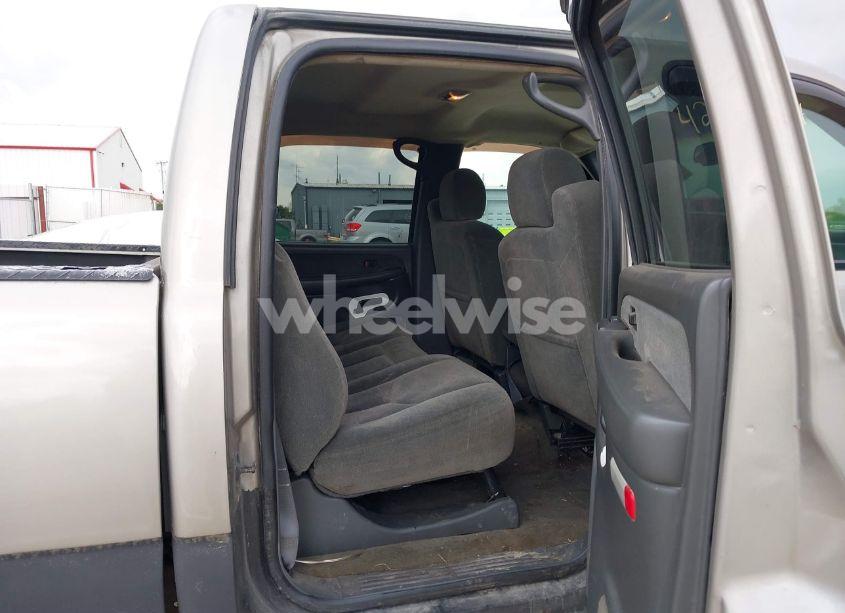 Photo 8 of 2003 Chevrolet Silverado 1500HD LS (VIN 1GCGK13UX3F107684)