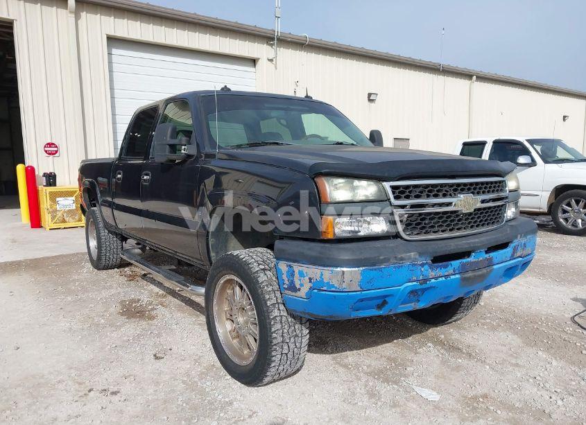 Photo 6 of 2003 Chevrolet Silverado 1500HD LT (VIN 1GCGK13UX3F141463)