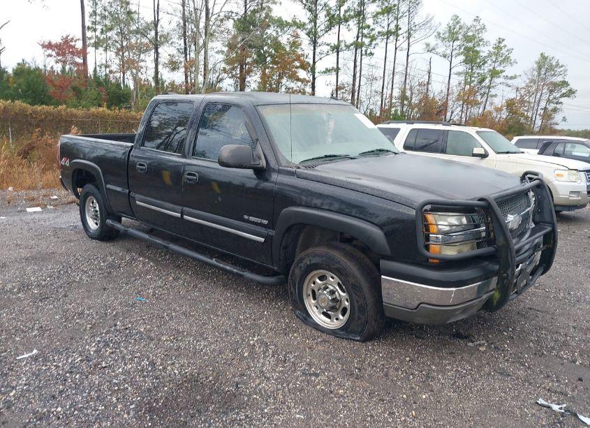 2003 Chevrolet Silverado 1500HD LT (VIN 1GCGK13UX3F156271) main photo