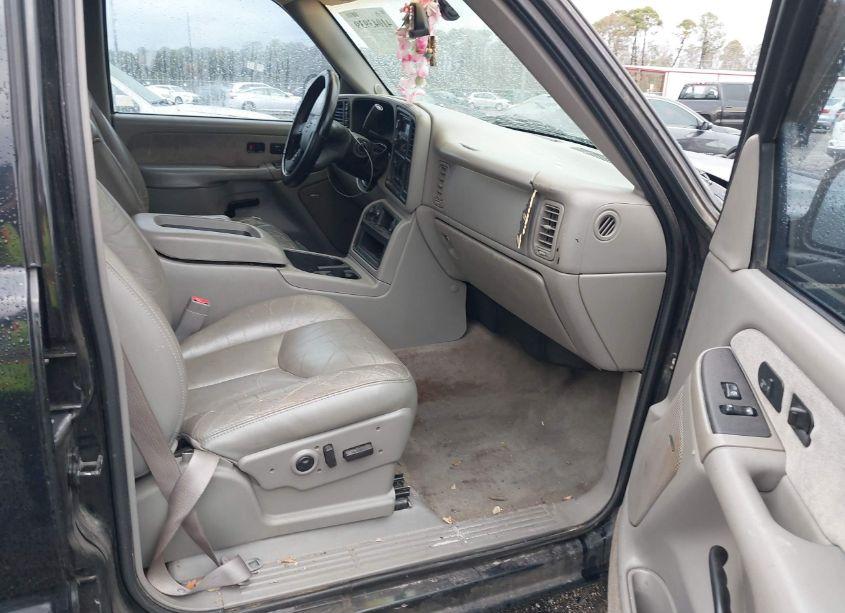 Photo 5 of 2003 Chevrolet Silverado 1500HD LT (VIN 1GCGK13UX3F156271)