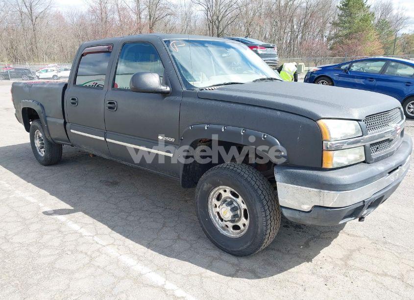 2004 Chevrolet Silverado 2500 LS (VIN 1GCGK23U44F114878) main photo
