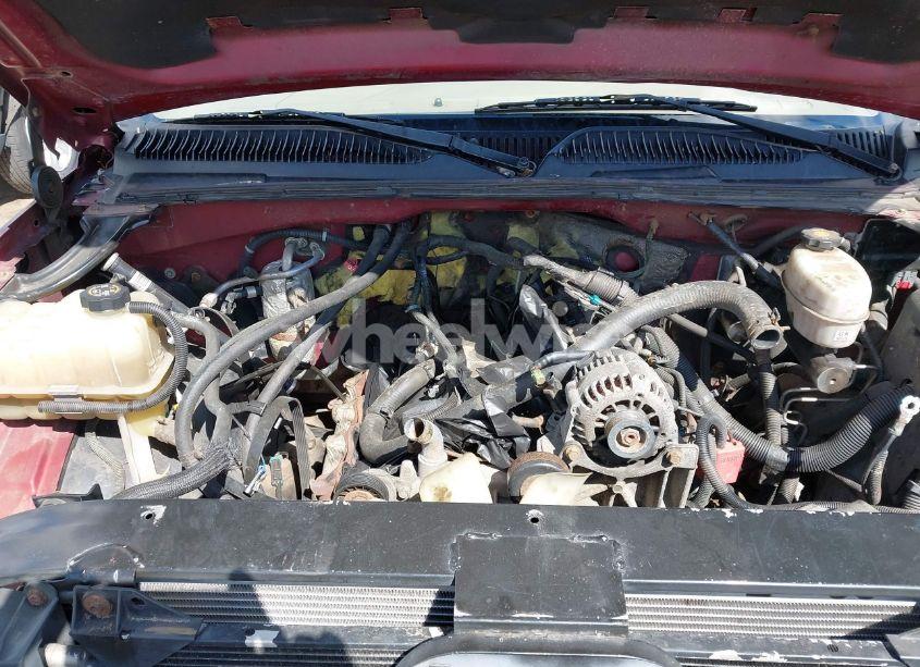 Photo 10 of 2004 Chevrolet Silverado 2500 LS (VIN 1GCGK23U44F114878)