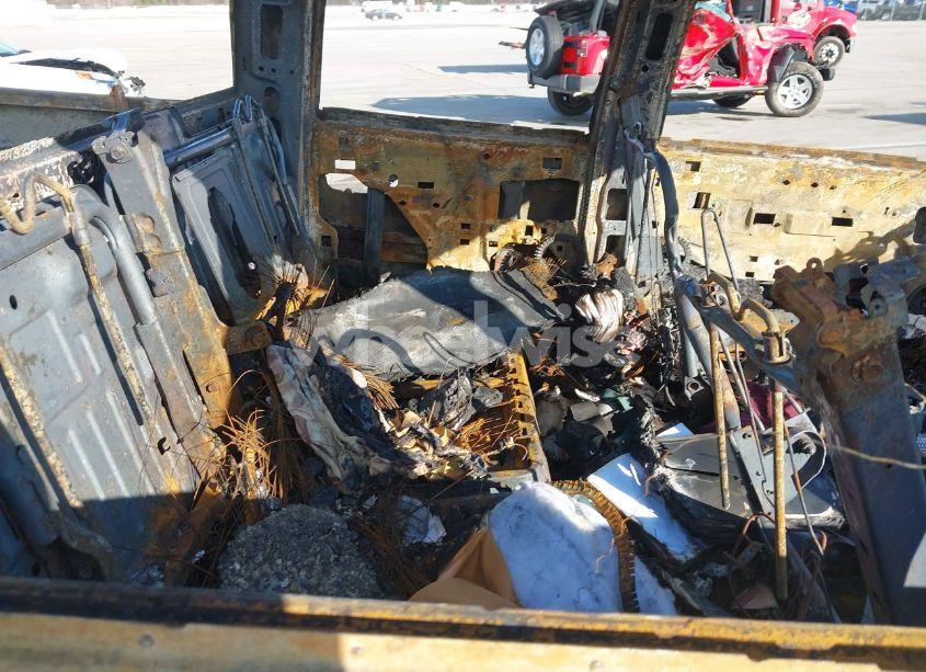 Photo 8 of 2004 Chevrolet Silverado 2500 LT (VIN 1GCGK23U54F190612)