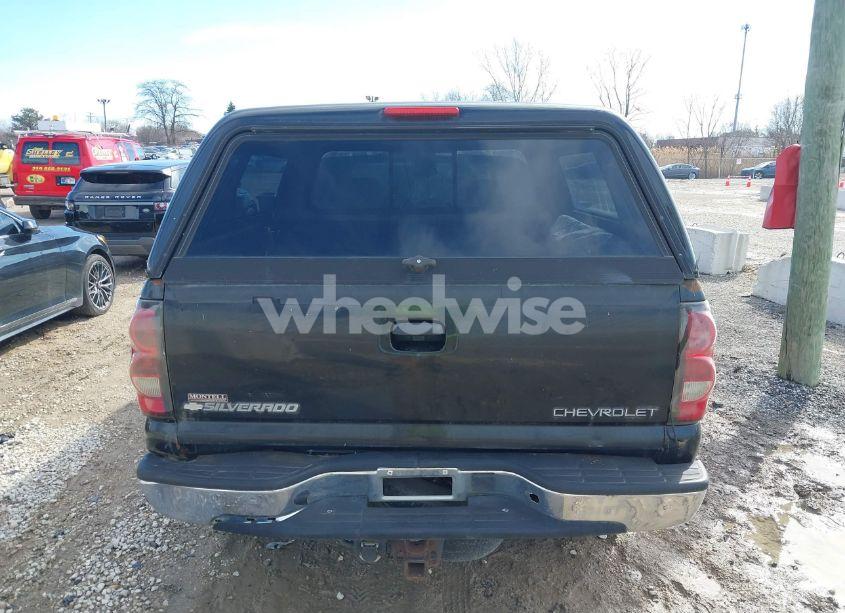 Photo 16 of 2004 Chevrolet Silverado 2500 LS (VIN 1GCGK23U84F146779)