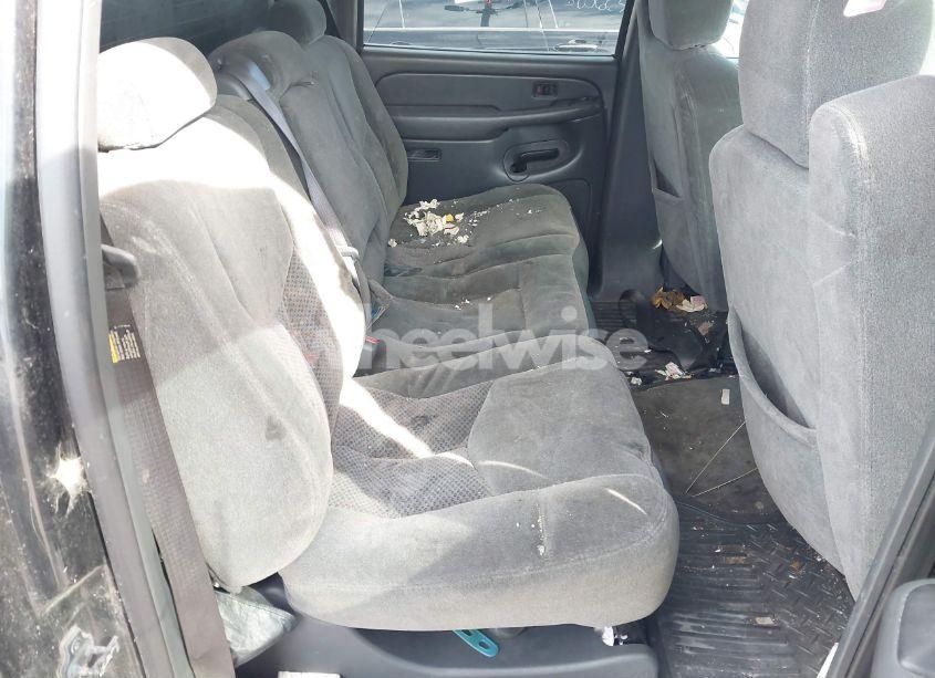 Photo 8 of 2004 Chevrolet Silverado 2500 LS (VIN 1GCGK23U84F146779)