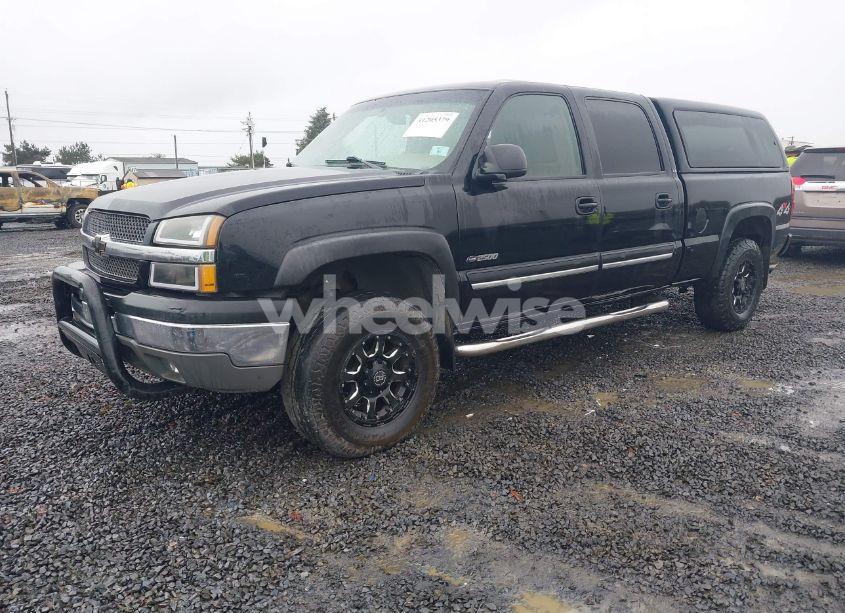 Photo 2 of 2004 Chevrolet Silverado 2500 LS (VIN 1GCGK23U84F181726)