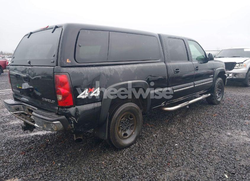 Photo 4 of 2004 Chevrolet Silverado 2500 LS (VIN 1GCGK23U84F181726)