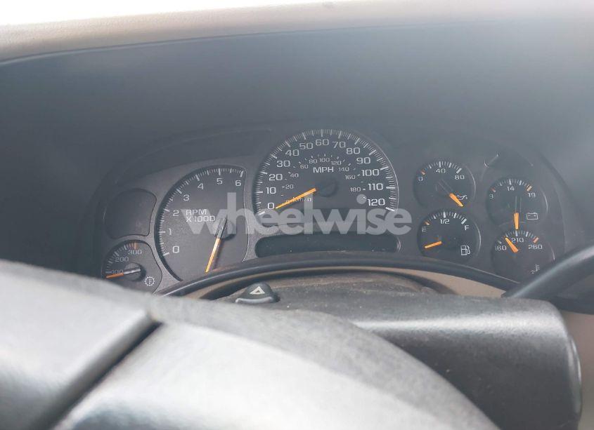 Photo 7 of 2004 Chevrolet Silverado 2500 LS (VIN 1GCGK23U84F181726)