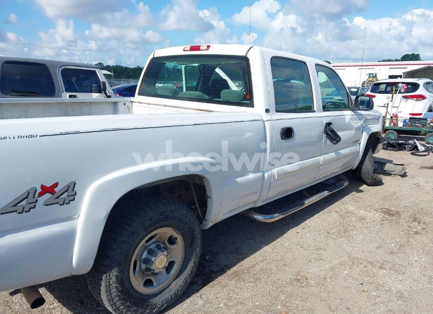 Photo 19 of 2004 Chevrolet Silverado 2500 LS (VIN 1GCGK23U94F217116)