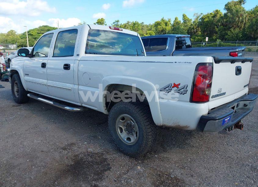 Photo 3 of 2004 Chevrolet Silverado 2500 LS (VIN 1GCGK23U94F217116)