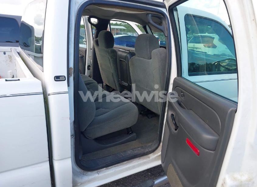 Photo 8 of 2004 Chevrolet Silverado 2500 LS (VIN 1GCGK23U94F217116)