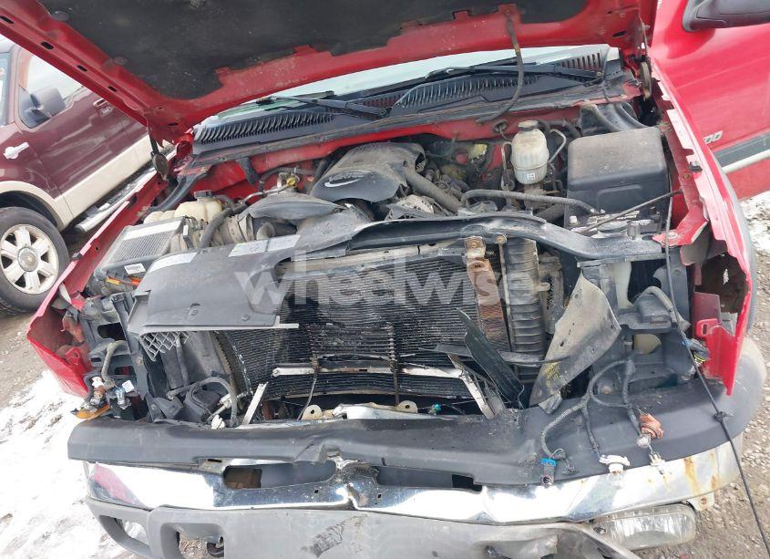 Photo 10 of 2004 Chevrolet Silverado 2500 LS (VIN 1GCGK23UX4F100628)